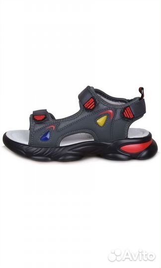 Сандали новые