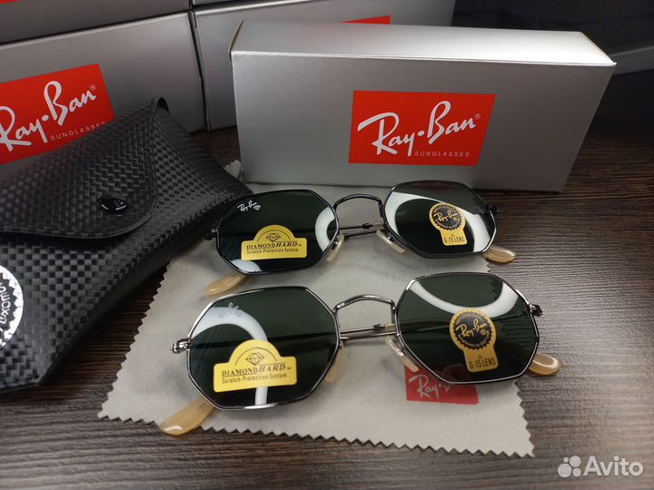 Солнцезащитные очки Ray Ban 3556