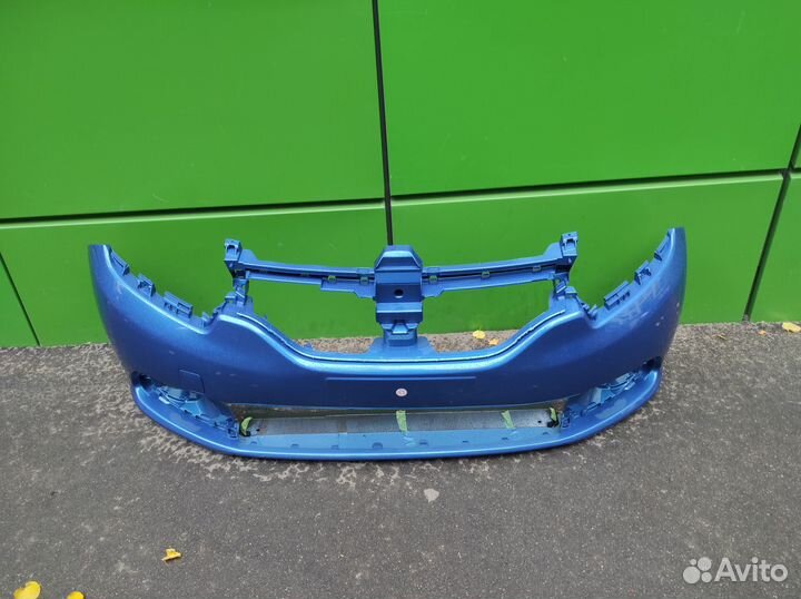Бампер передний Renault Logan 2 2014-2018 голубой