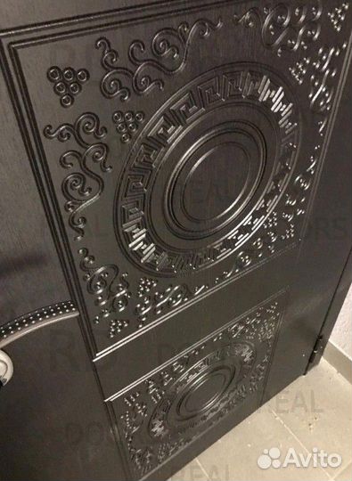 Стандартная утепленная входная дверь