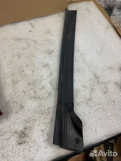 Уплотнитель задней правой двери Chery Tiggo 8 PRO