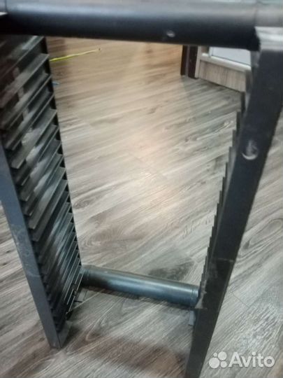 Подставка для дисков