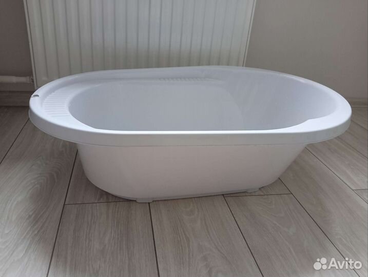 Детская ванночка со сливом