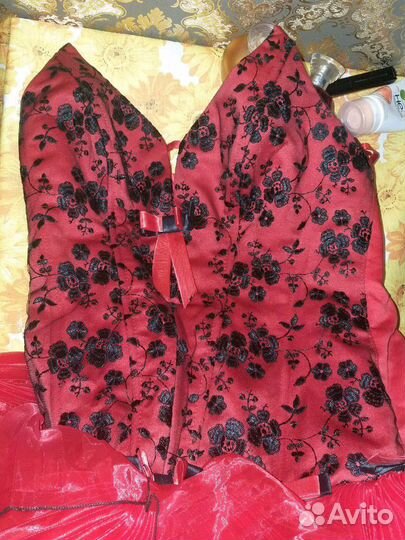 Вечернее платье