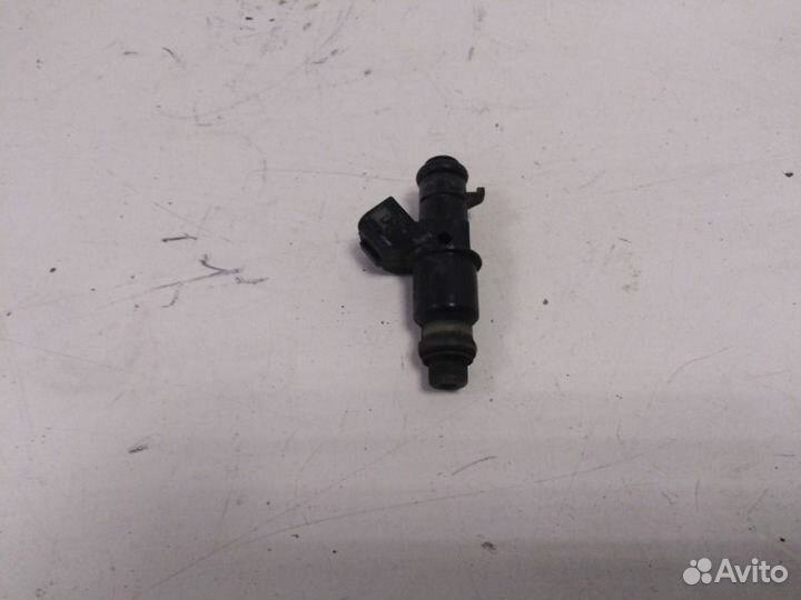 Форсунка инжекторная электрическая Honda Cr-V RE