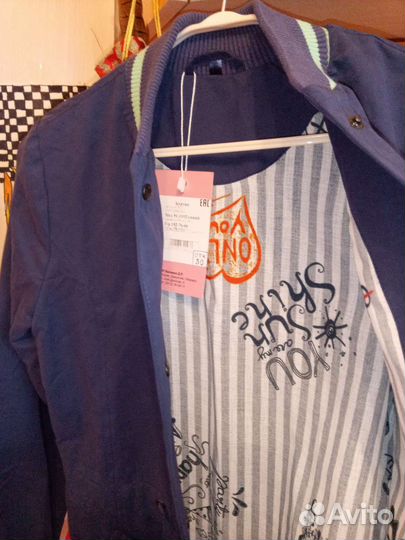 Ветровка для девочки