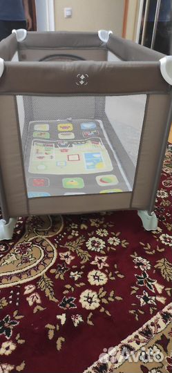 Продаю манеж детский