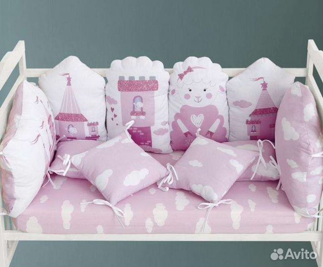 Бортики-подушки новые в кроватку