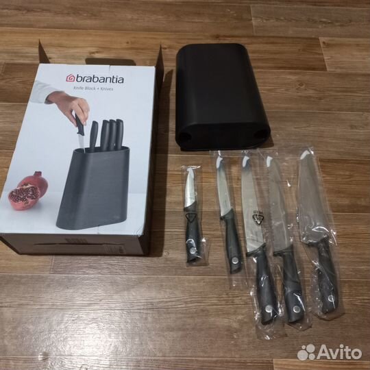 Набор кухонных ножей с подставкой Brabantia