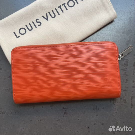 Louis Vuitton Оригинал Zippy Epi Кошелек