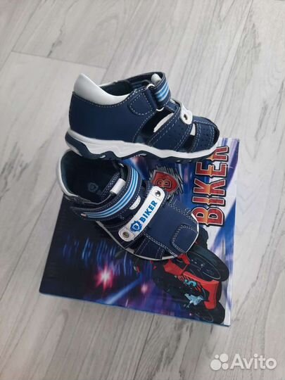 Новые сандали 21 размер на мальчика