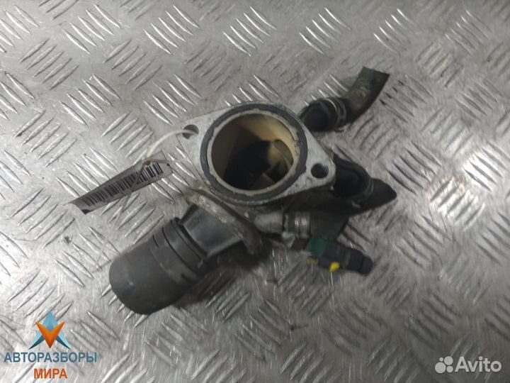 Корпус термостата Opel Zafira 2 (B) 2007