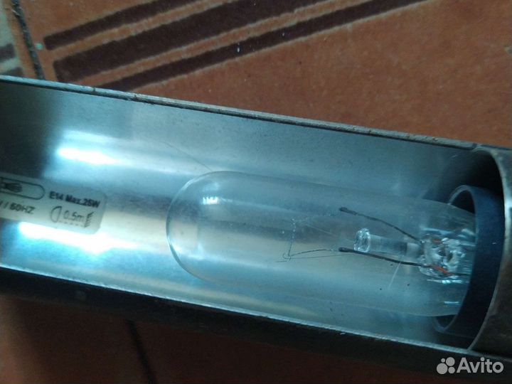 Настенная лампа, металл