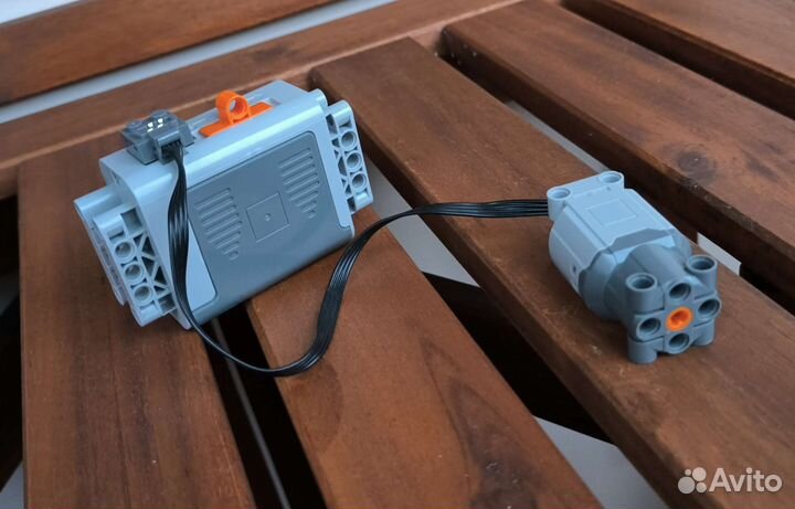 Лего техник, моторчик