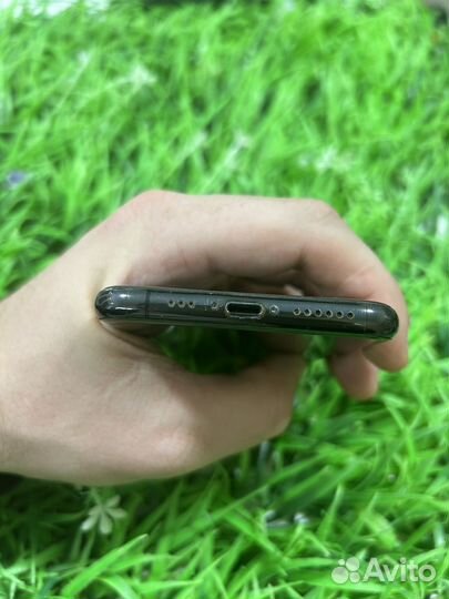 iPhone 11 Pro, 64 ГБ