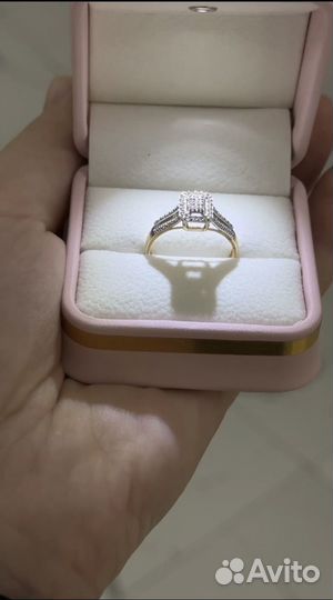 Брилиантовое кольцо