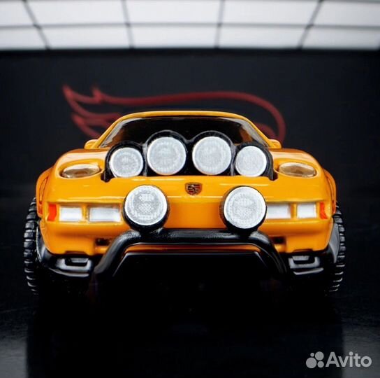 Hot wheels elite 64 Porsche 928 safari