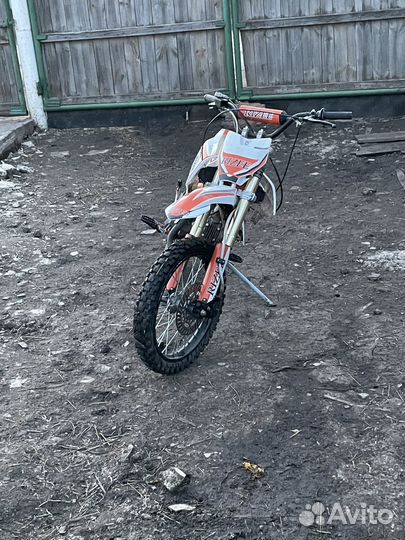 Питбайк Rizze