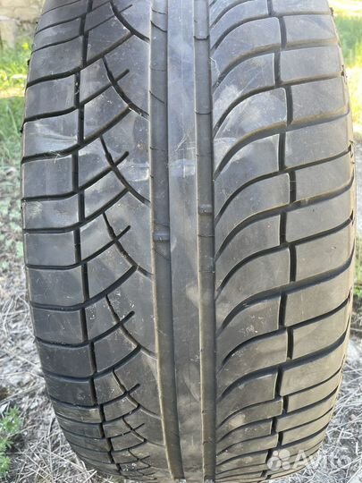 Michelin Latitude Diamaris 255/50 R19 и 285/45 R19