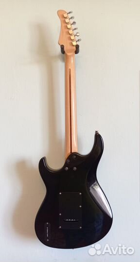 Электрогитара 