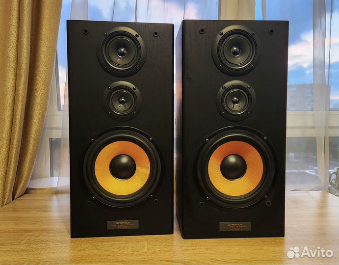 Акустика Pioneer CS-3030 (колонки)