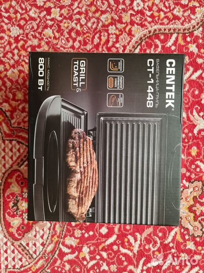 Электрическая вафельница новая