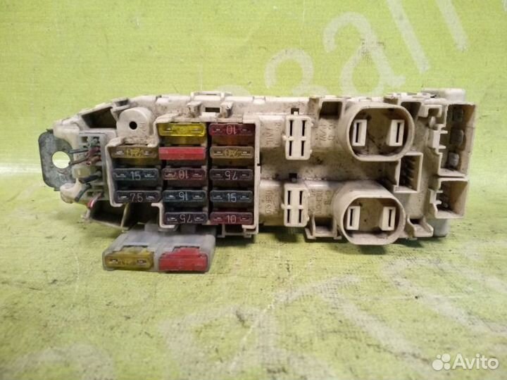 Блок предохранителей Toyota Avalon 3.0 1mzfe