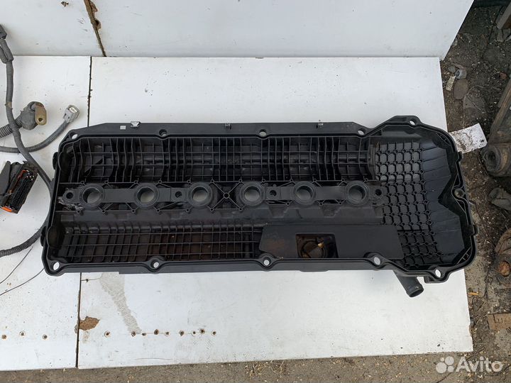 Клапанная крышка BMW E39