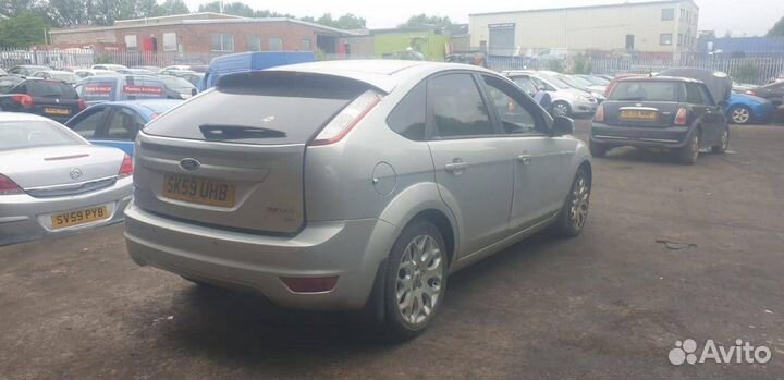 Спойлер крышки багажника Ford Focus 2 рест. 2009