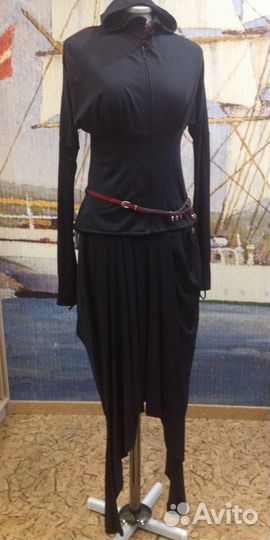 Костюм вечерний