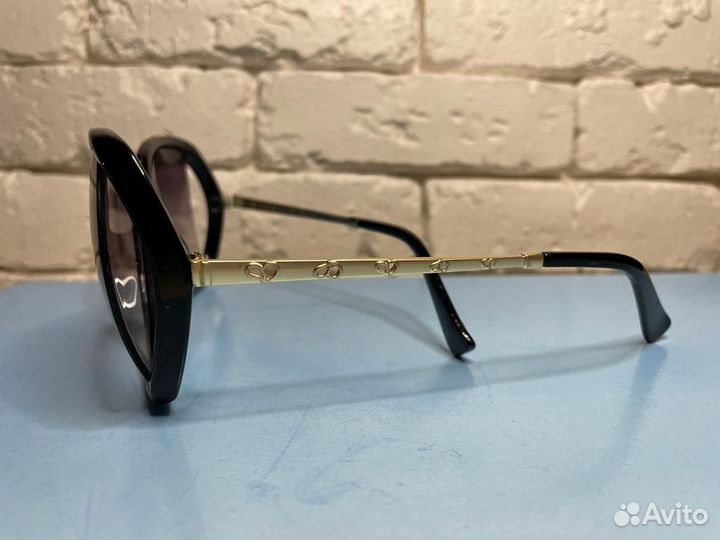 Очки солнцезащитные женские