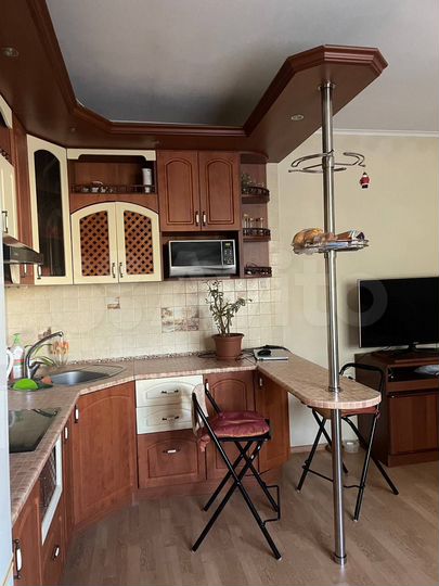 2-к. квартира, 90 м², 1/5 эт.