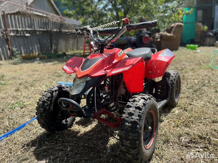 Детский квадроцикл бензиновый