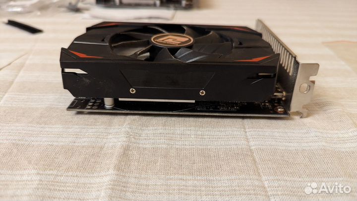 Видеокарта Radeon RX 550 4 гб Red Dragon