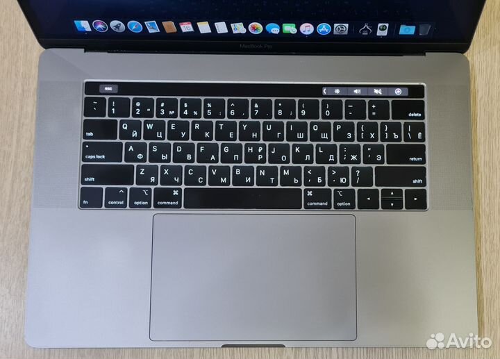 MacBook Pro 15 2019 i9/16/512 + USB Hub