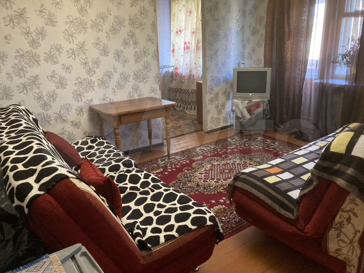 2-к. квартира, 46 м², 2/5 эт.