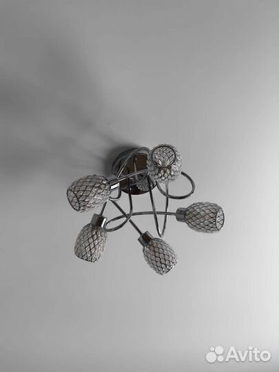 Люстра потолочная