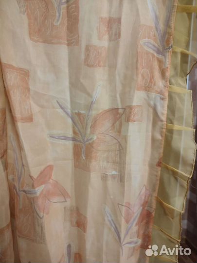 Комплект из 2 тонких штор и ламбрекена для кухни