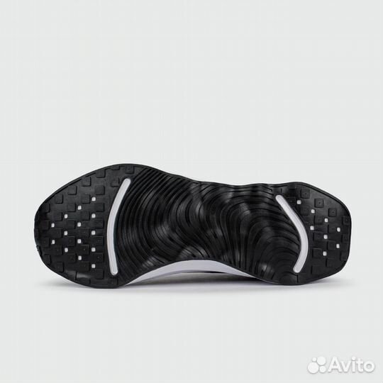 Кроссовки Nike Motiva Black White