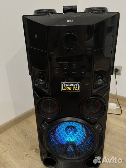 Музыкальная колонка lg
