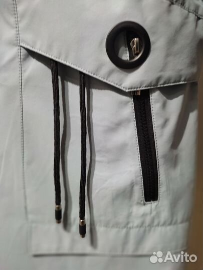 Женская ветровка на подкладке 56 размера