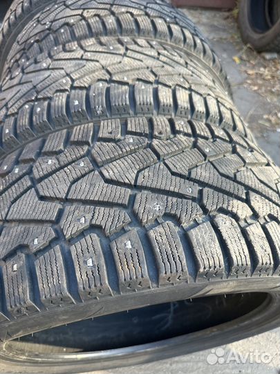 Pirelli Ice Zero 245/45 R18