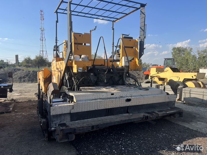 Асфальтобетоноукладчик ABG Titan 325, 2002