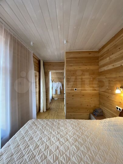 Комната 17 м² в 5-к., 2/2 эт.