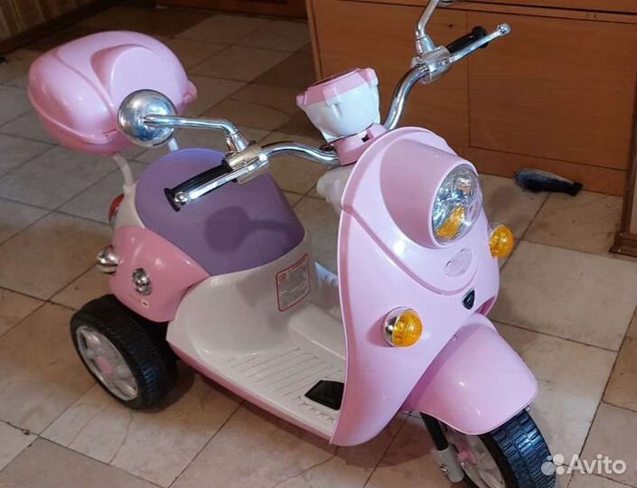 Детский скутер