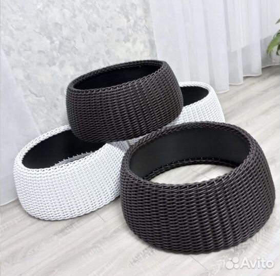 Подставка для ёлки плетеная