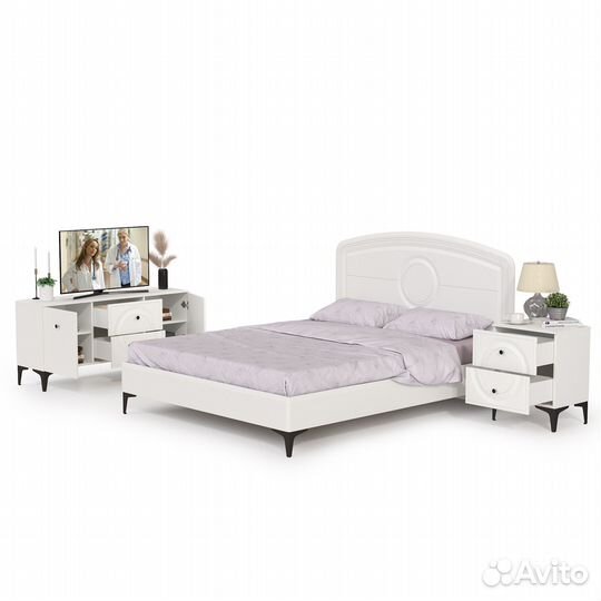 Спальный гарнитур с тв-тумбой Валенсия № 39, цвет белый шагрень, спальное место 1600х2000 мм., ортоп