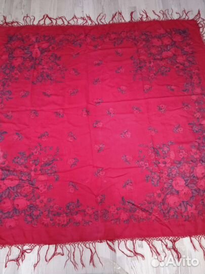 Платки и шали новые павлопасадские СССР, винтаж