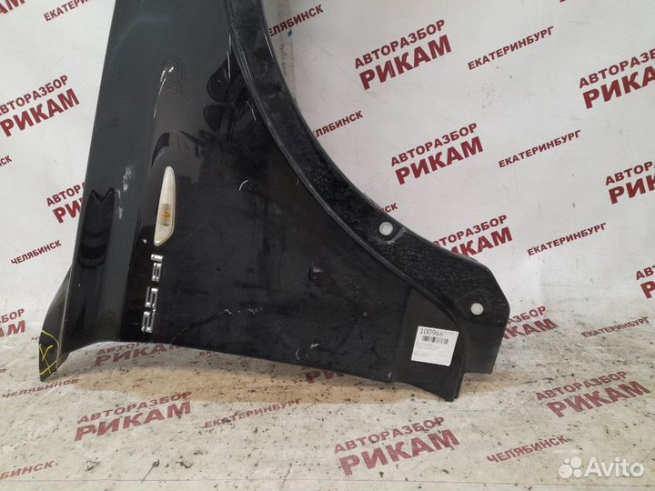 Крыло переднее правое Bmw X3 E83 N52B25 2007