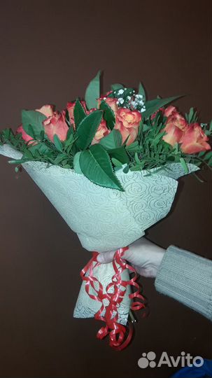 Цветы розы от 100